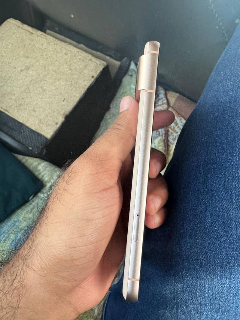 Google Pixel 8 8