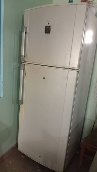 NO FROST Full size perfectly working condition