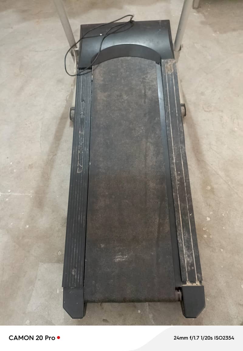Running machine 3