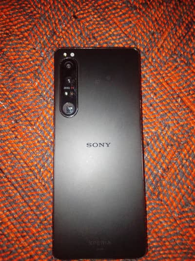 Sony 1 V