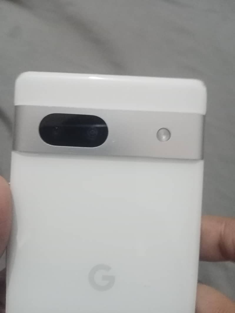 Google Pixel 7a 3