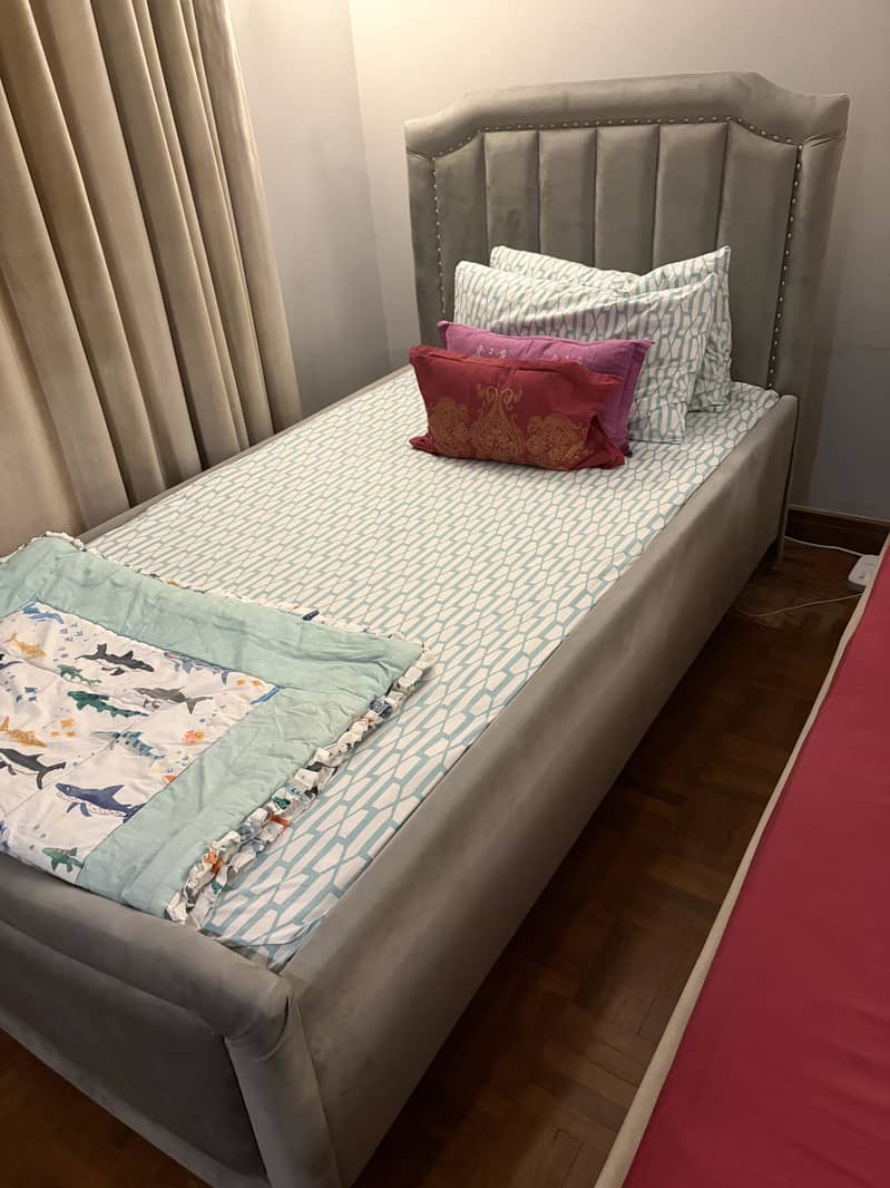 Single Bed 4