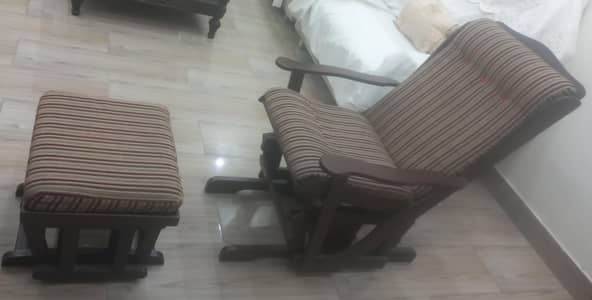 Used Rocking Chair with Ottoman - 55,000 - 0/3/2/1/6/4/6/4/6/7/3