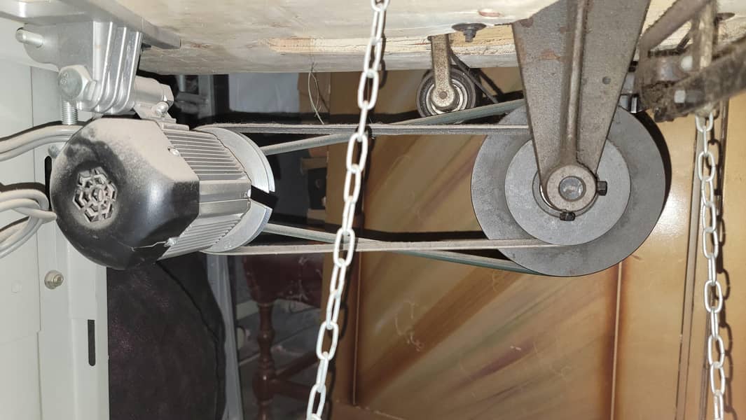 buttonhole machine (Kaj machine) 1