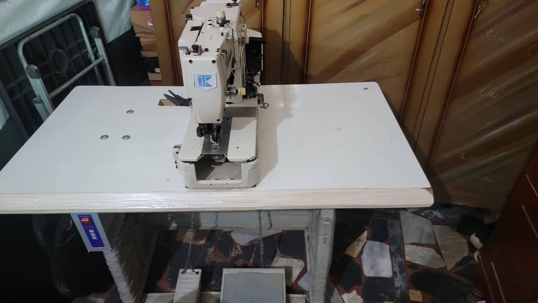 buttonhole machine (Kaj machine) 8