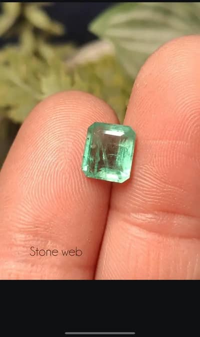 Natural Emerald (زمرد) Gemstone top quality non treated guarantee AAA