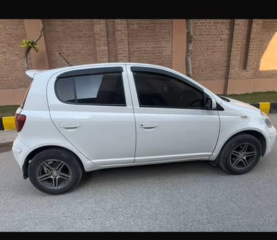 Toyota Vitz 2008