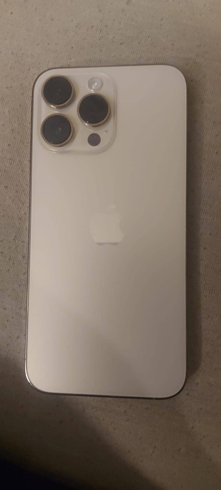 iPhone 14 Pro Max 0
