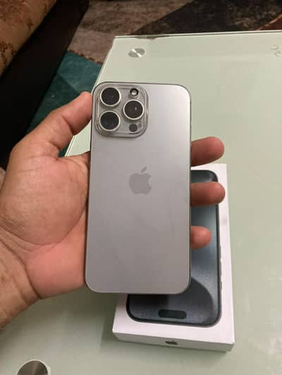 Apple iPhone 15 Pro Max