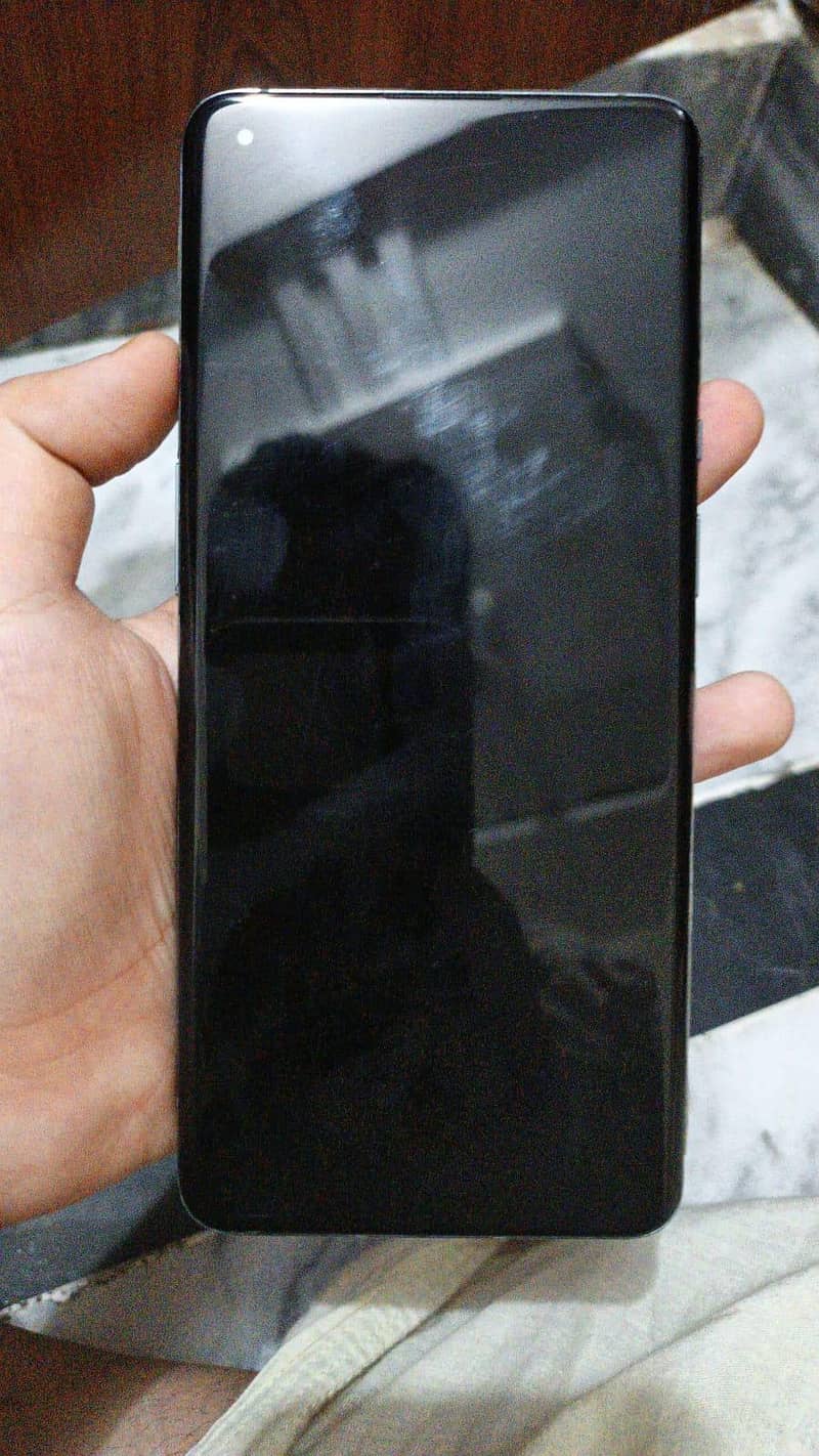 One Plus 9 Pro 0