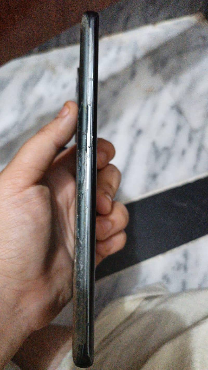 One Plus 9 Pro 3