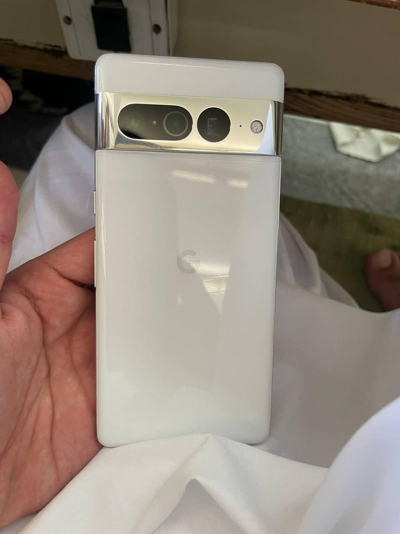 Google Pixel 7 Pro 2