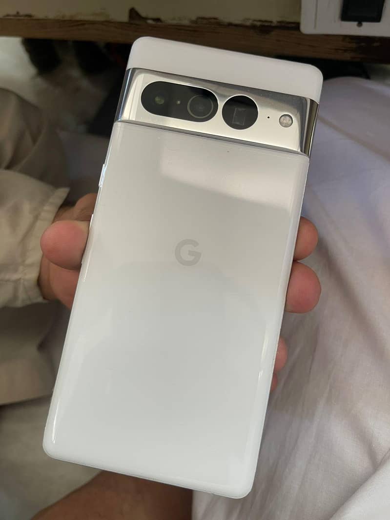Google Pixel 7 Pro 6