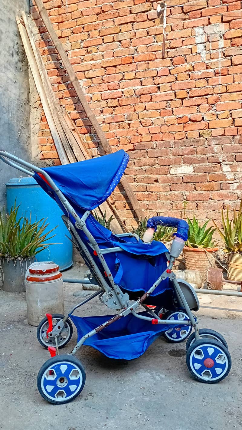 Solid Baby Pram - 8/10 Condition 1