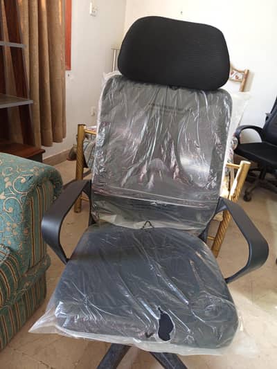 office chairs for sale just one month used
