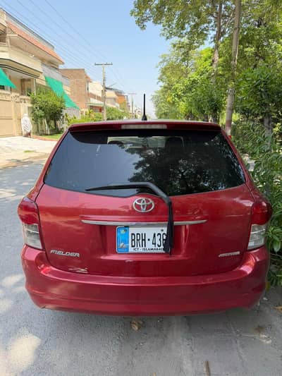 Toyota Fielder 2006