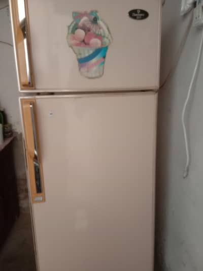 Dawlance fridge medium size . 03065166011