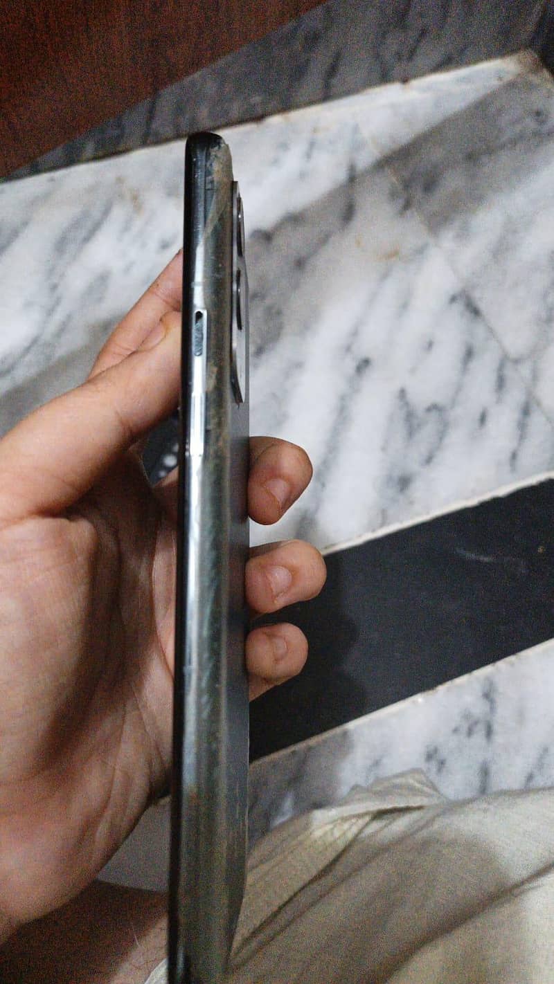 One Plus 9 Pro 4
