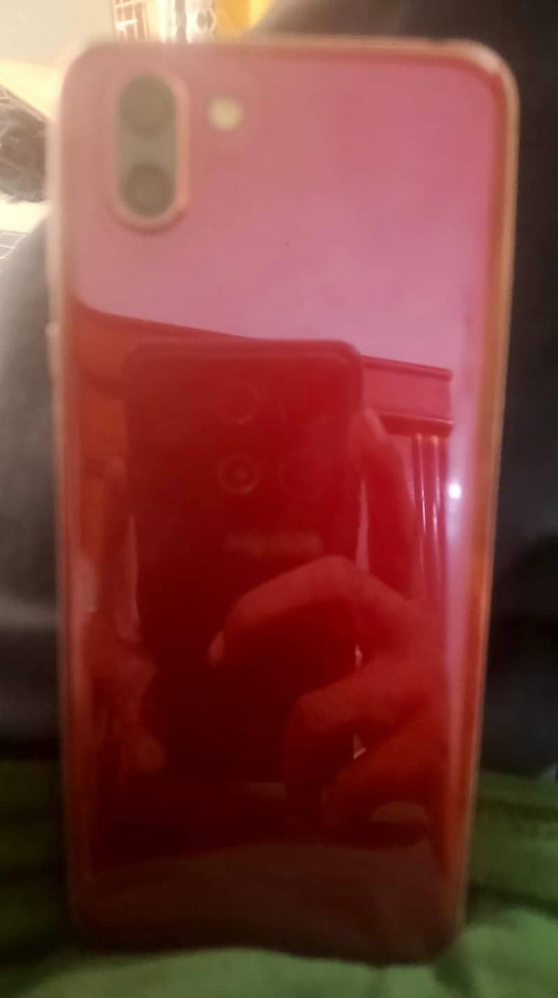 Sharp Aquos R2 3