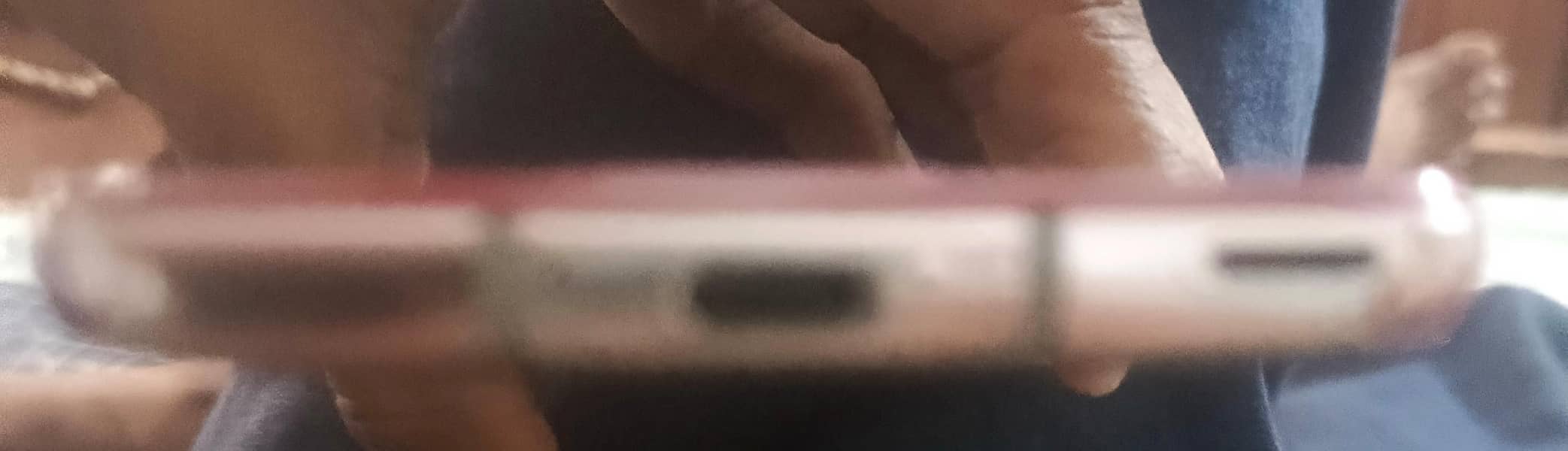 Sharp Aquos R2 5
