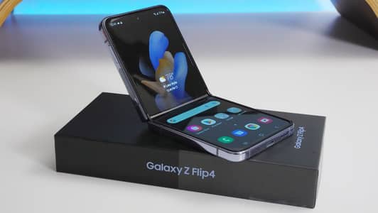 Samsung Mobile Z Flip 4