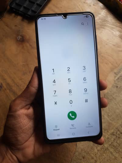 Samsung Galaxy A06 (4GB RAM / 64GB Storage)