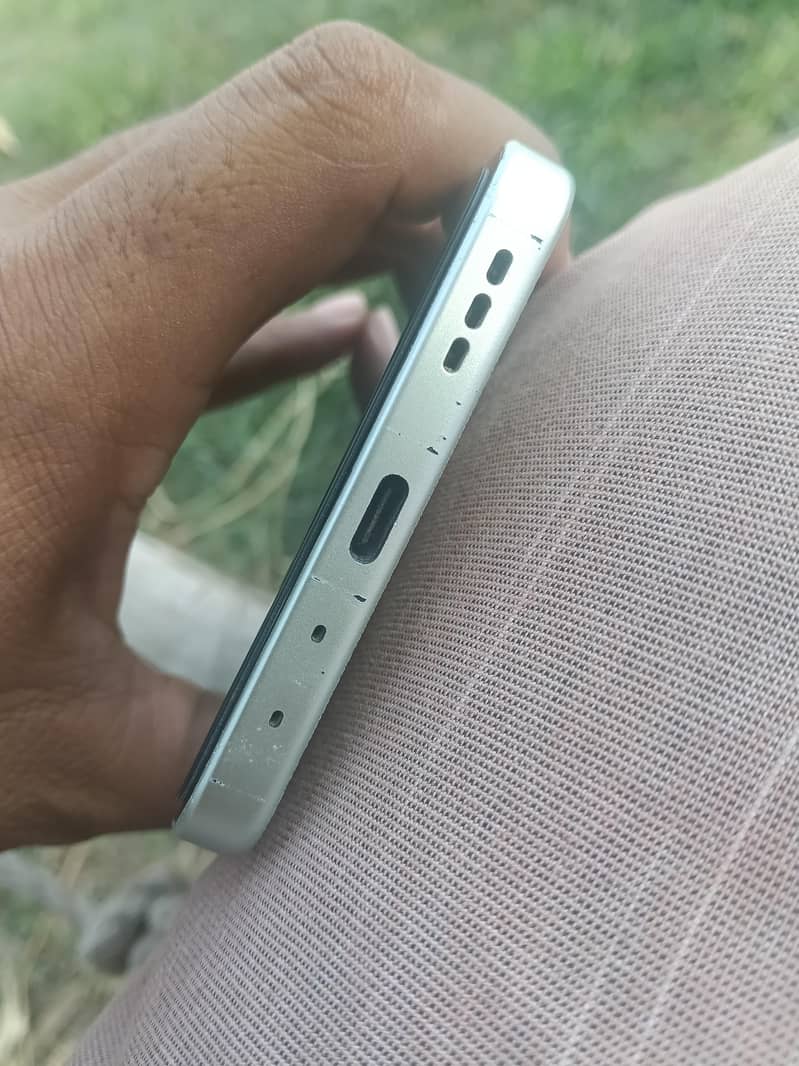 OPPO A5 Pro 1