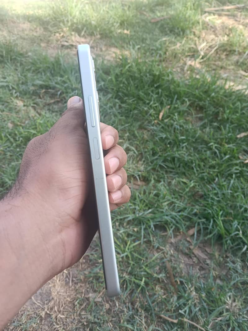 OPPO A5 Pro 3