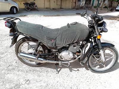 suzuki GS150 SE