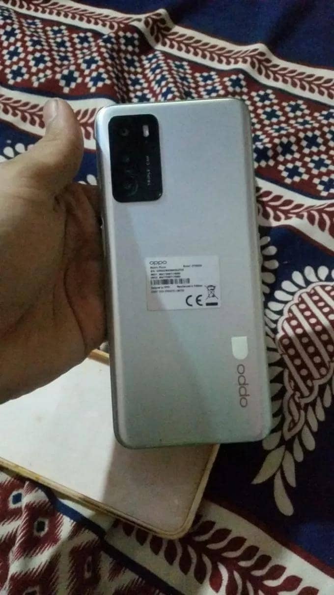OPPO A16 1