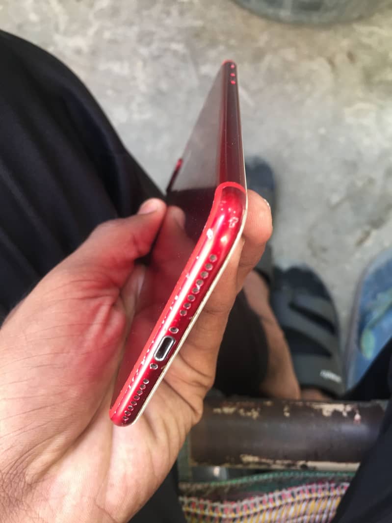 Apple iPhone 7 Plus 1