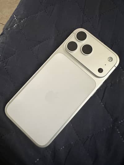 Apple iPhone 17 Pro Max 4months Sim Time