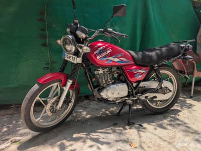 Suzuki Gs 150 se