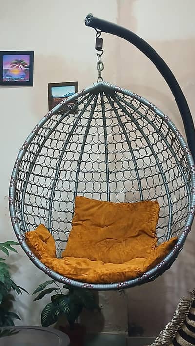 Hanging Egg Chair Swing | Indoor/Outdoor | Good Condition