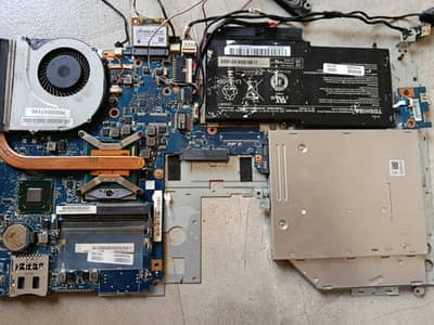 Toshiba s55 laptop parts core i7 3rd gen, Motherboard, Speakers, dvd.