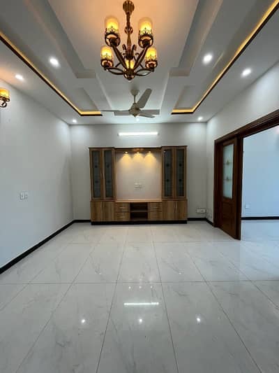 14 Marla like brend Brand Ground Portion Avilable For Rent In G 13/4