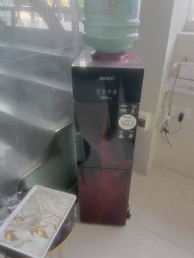 Orient Crystal Water Dispenser with Refrigerator – Excellent Conditio