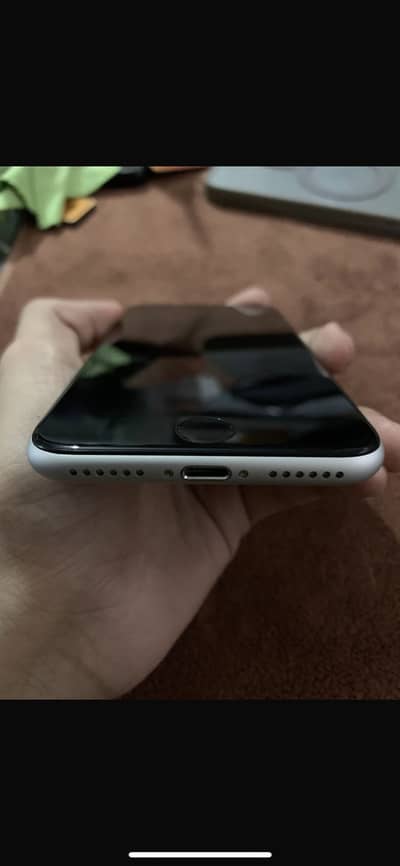 Apple iPhone SE 2020 Official PTA Approved
