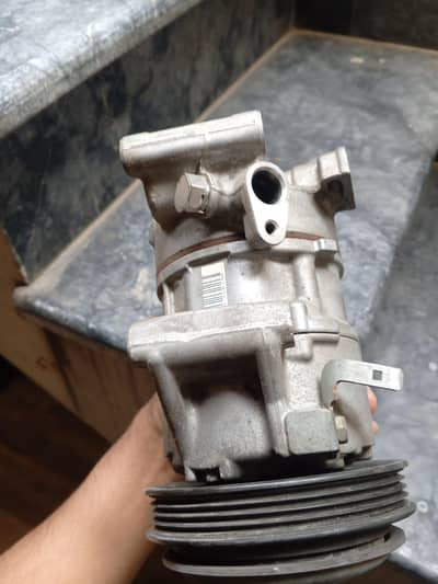 Toyota Corolla 2017 model ka new compressor