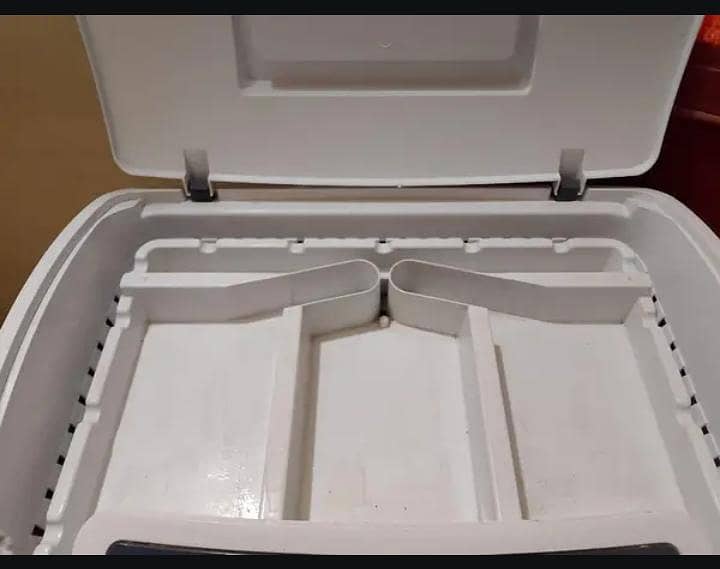Cherry ac/dc cooler 3