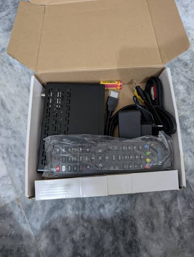 StormFiber tvNation HD Box TVN6173-New- working Remote Included