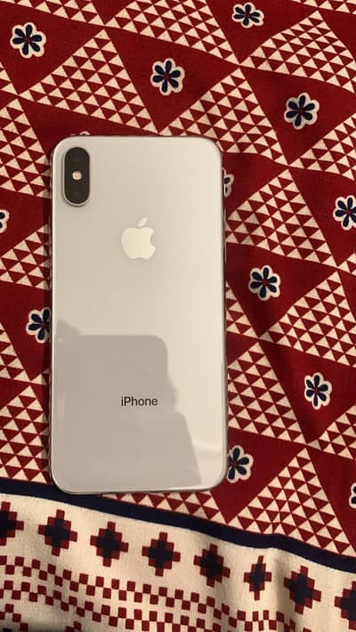 iphone x 64gb white pta approve btty 