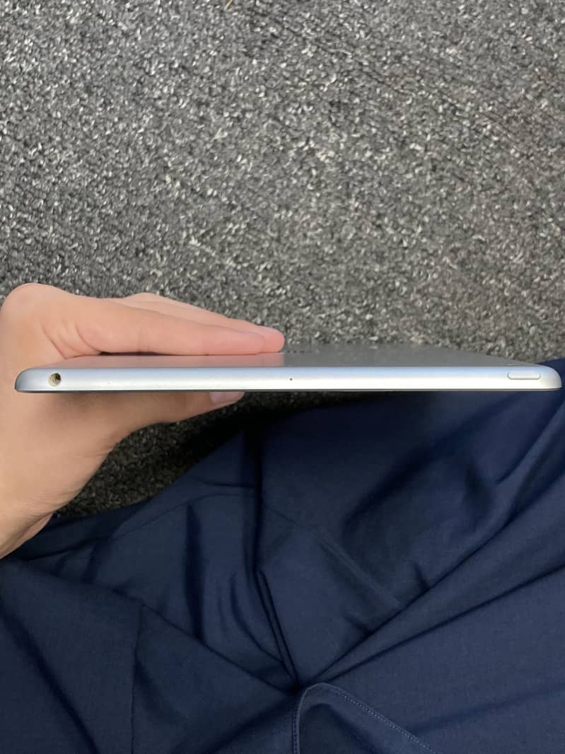 iPad 9 Generation 1