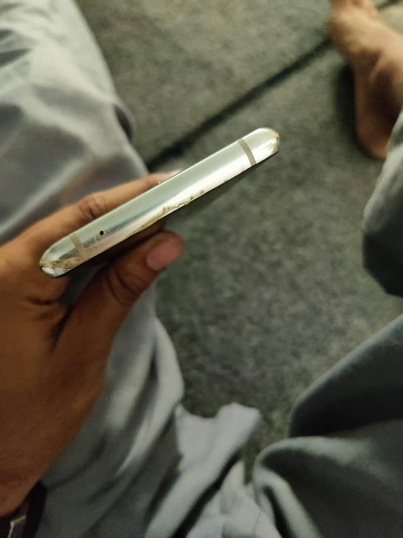 One Plus 8 4