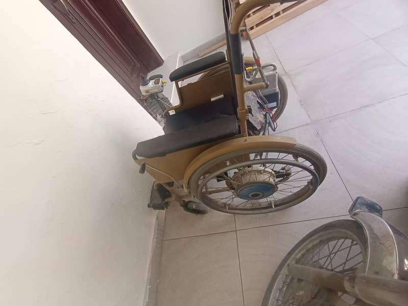 Electric whilechair 4
