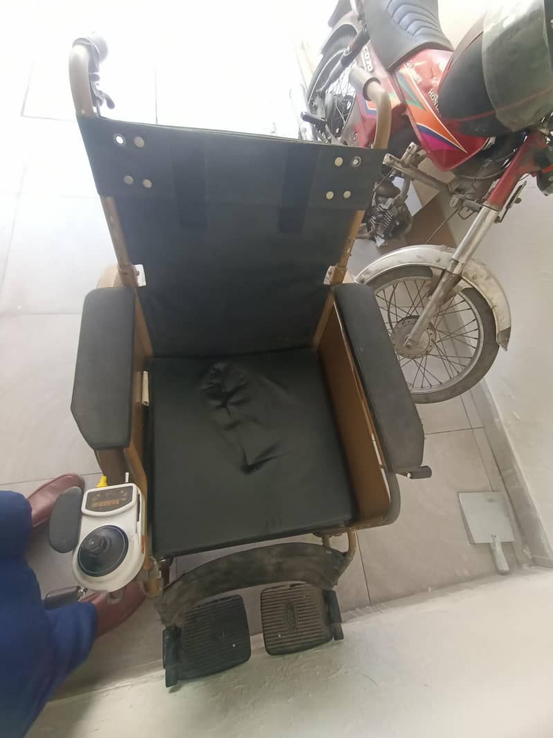 Electric whilechair 5