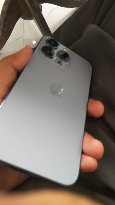 Apple iPhone 13 Pro