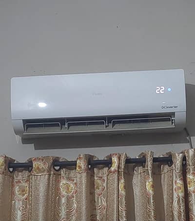 Haier 1 ton Dc inverter for sale in Good condition