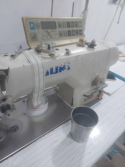 sewing machine 555 or computer  waki hy 2 machine hy