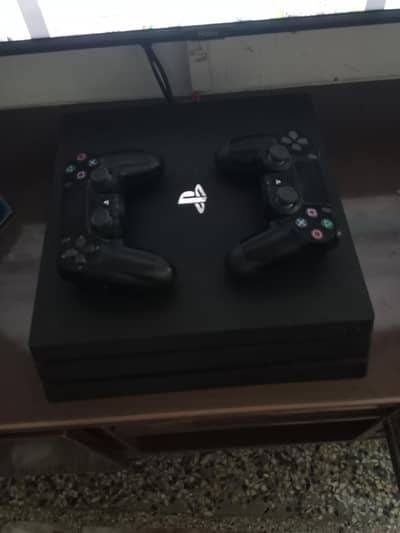 Playstation 4 Pro 1 TB (PS4 pro)